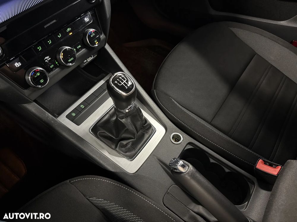Skoda Octavia - 21