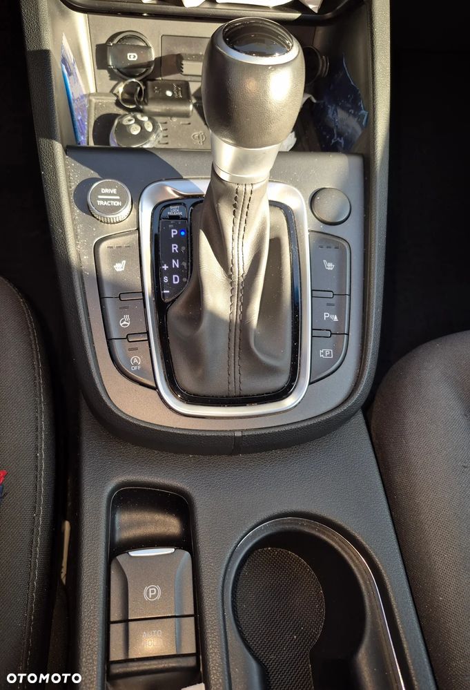 Hyundai Kona 1.6 T-GDI Premium DCT - 14