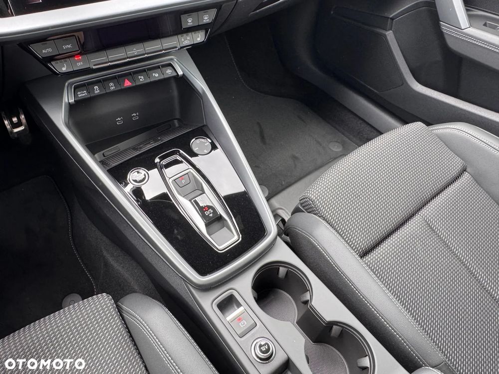 Audi A3 Limousine TFSI mHEV 110 kW S tronic - 25
