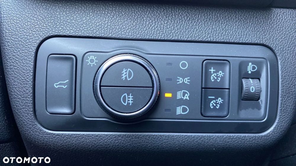 Ford Kuga - 24