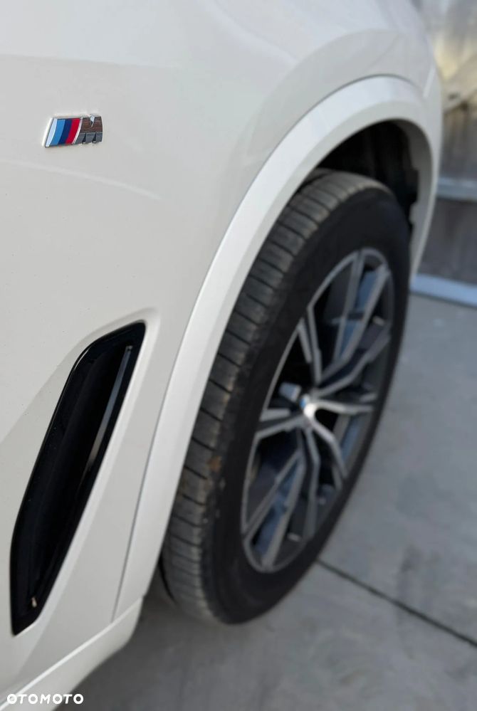 BMW X5 xDrive40i - 9
