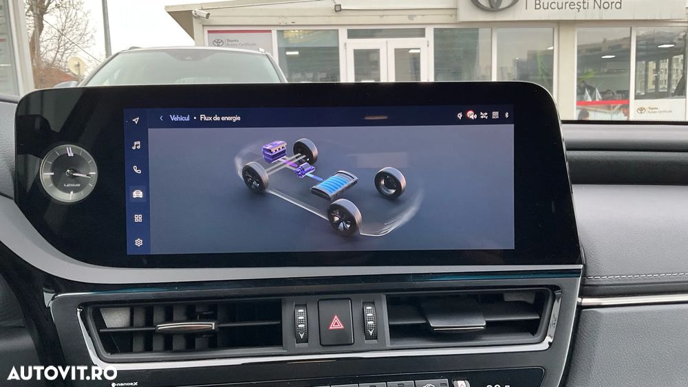 Lexus Seria ES 300h 2.5 TNGA HV 25H- 4X2 CVT Luxury - 21