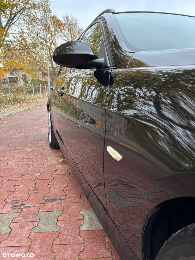 BMW Seria 3 320d - 28