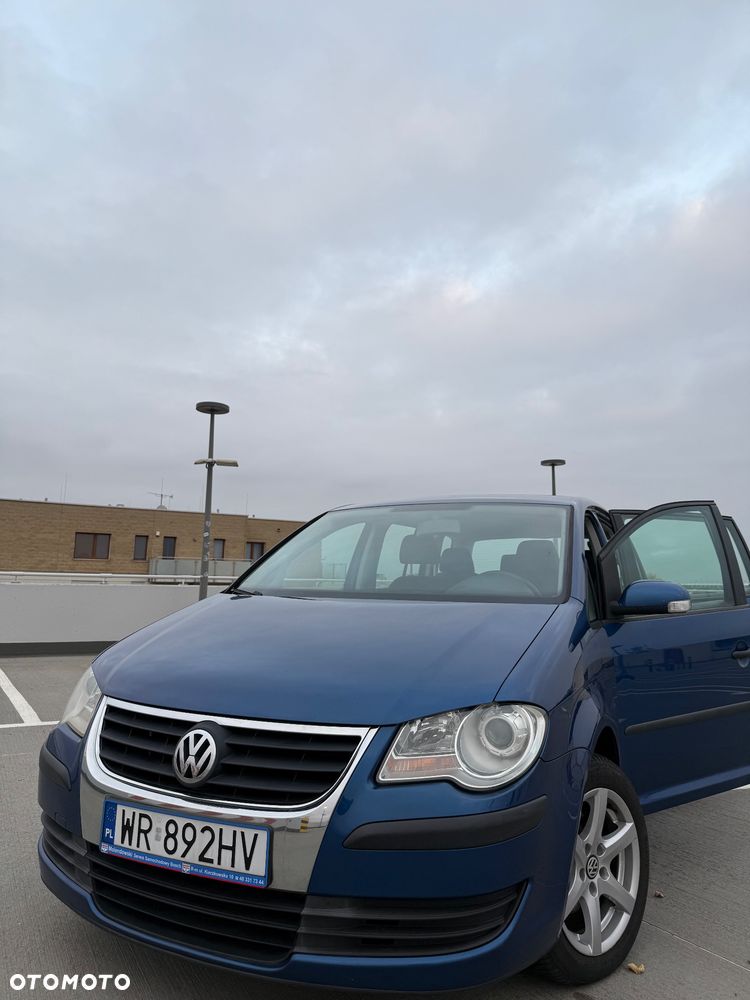 Volkswagen Touran - 7