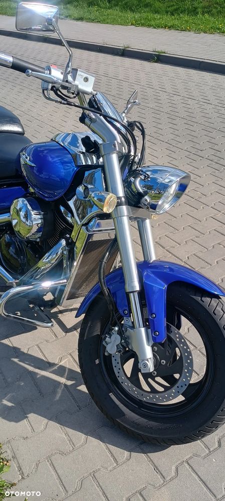 Suzuki Boulevard - 16