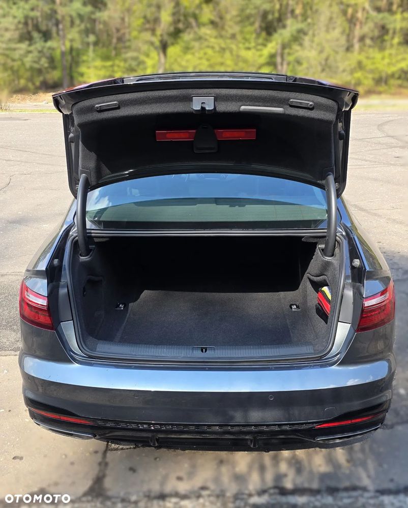 Audi A4 Limousine 35 TFSI mHEV S Line S tronic - 10