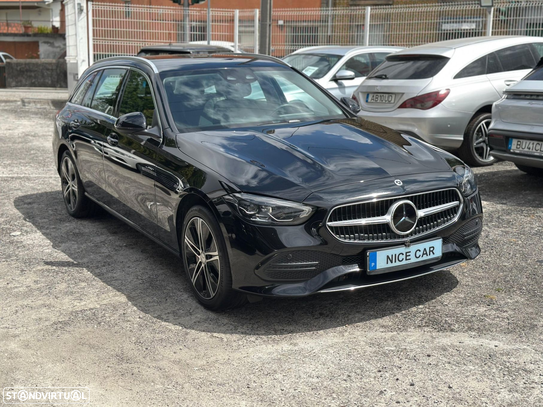 Mercedes-Benz C 300 e Avantgarde - 3