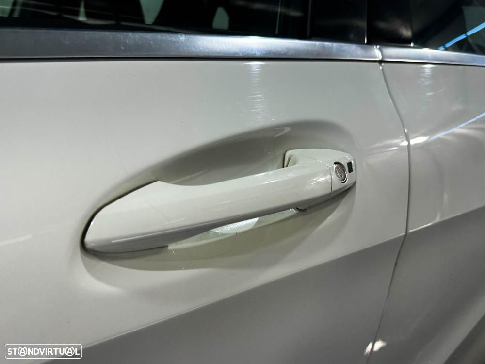 Mercedes-Benz A 180 d 7G-DCT AMG Line - 20