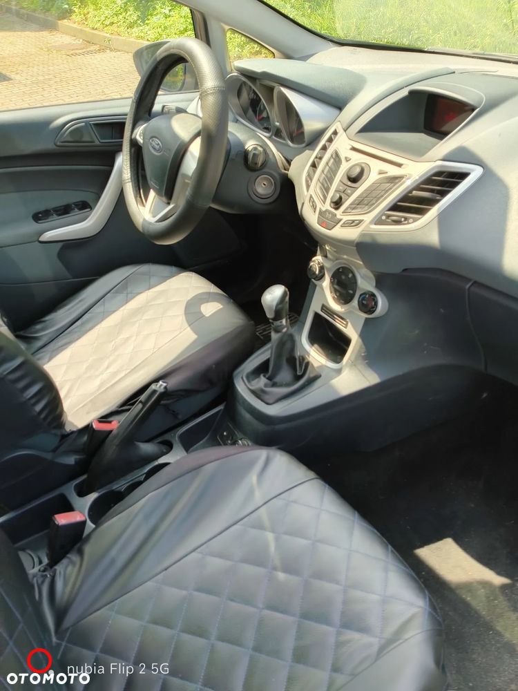 Ford Fiesta 1.25 Titanium - 13