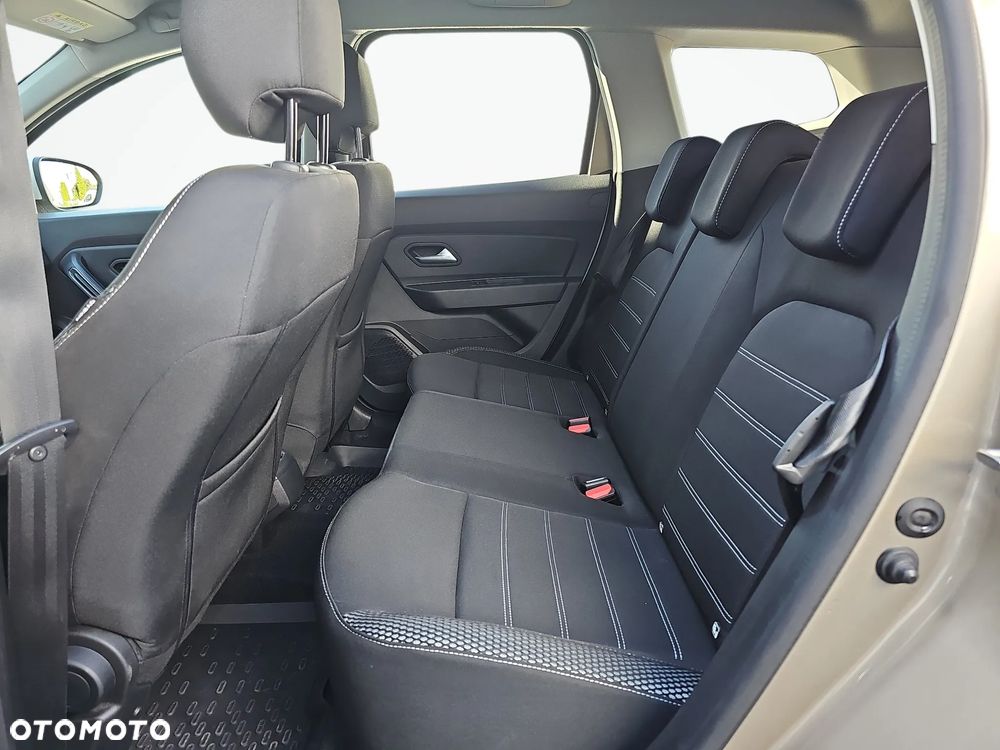 Dacia Duster 1.0 TCe Prestige - 29