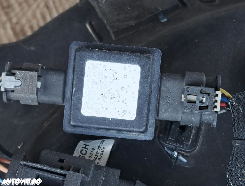 Rezervor adblue cabla, pompa, senzor adblue Volkswagen Touareg Porsche Cayenne 958 3.0tdi 3.6tdi 2011-2018 - 6