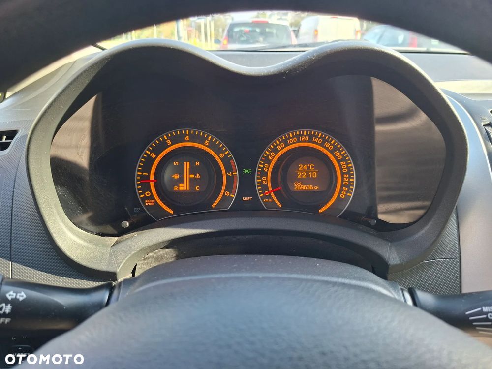 Toyota Auris 1.4 VVT-i Luna - 4