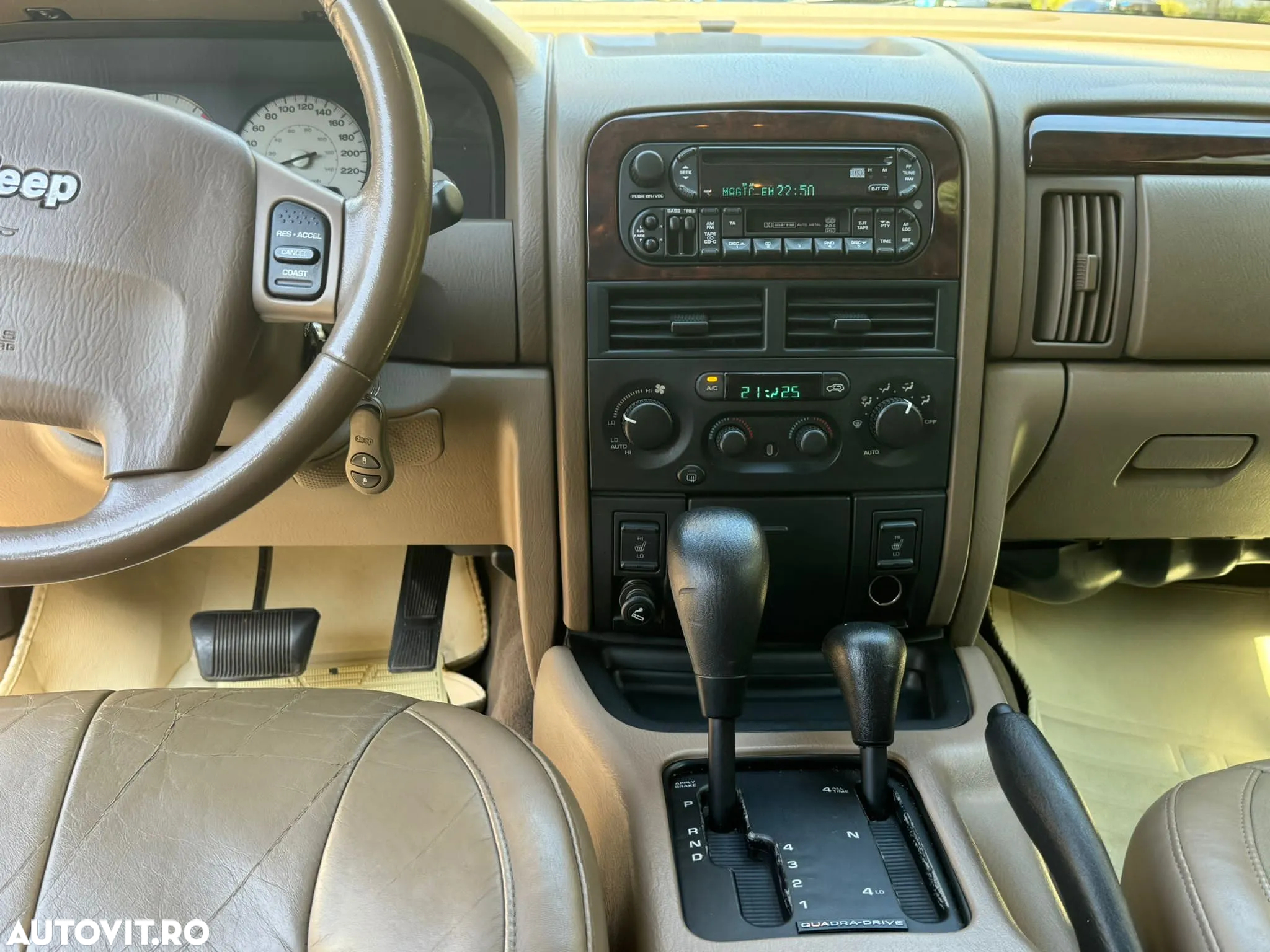 Jeep Grand Cherokee - 6