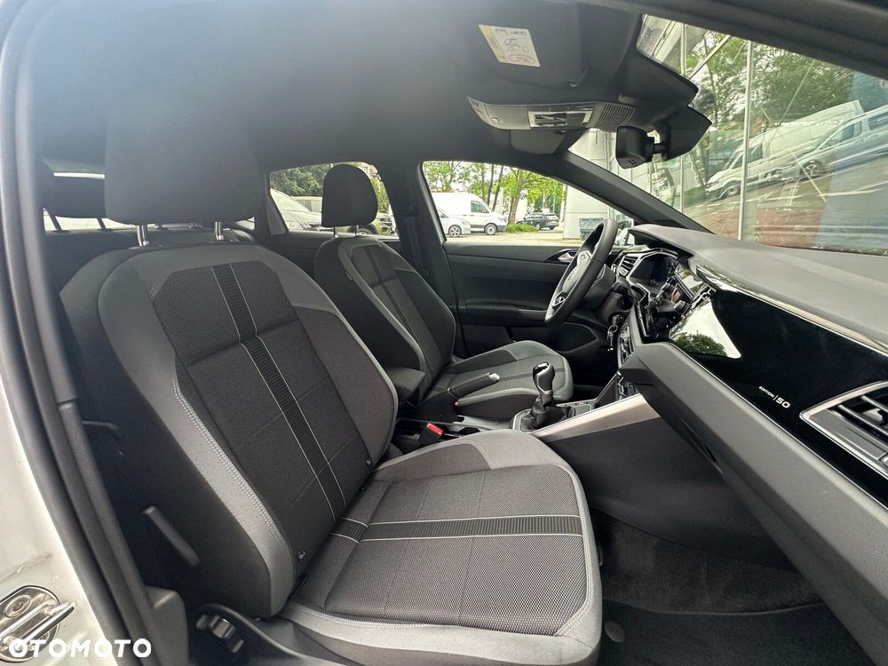 Volkswagen Polo - 14