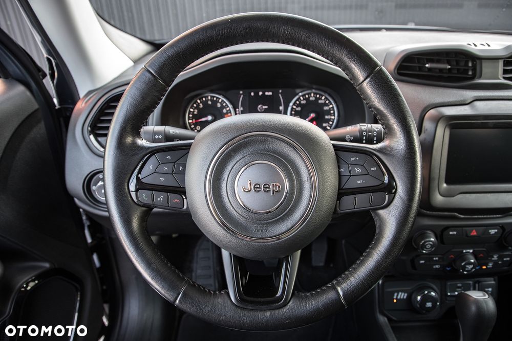 Jeep Renegade - 23