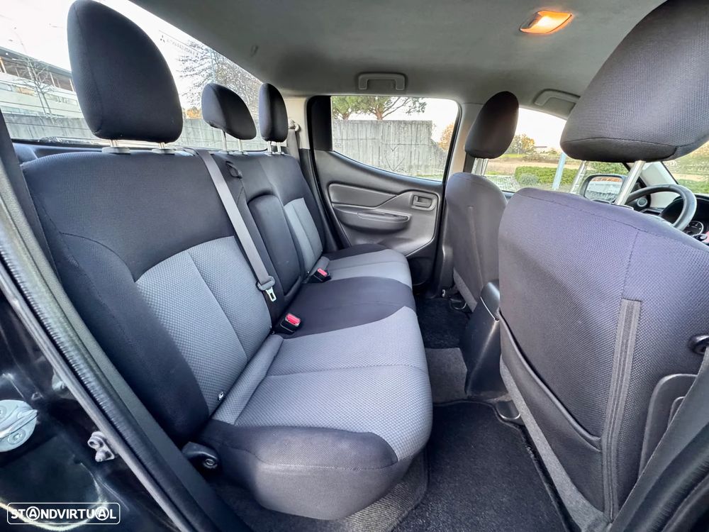 Mitsubishi L200 2.4 DI-D CD Invite 2WD - 8