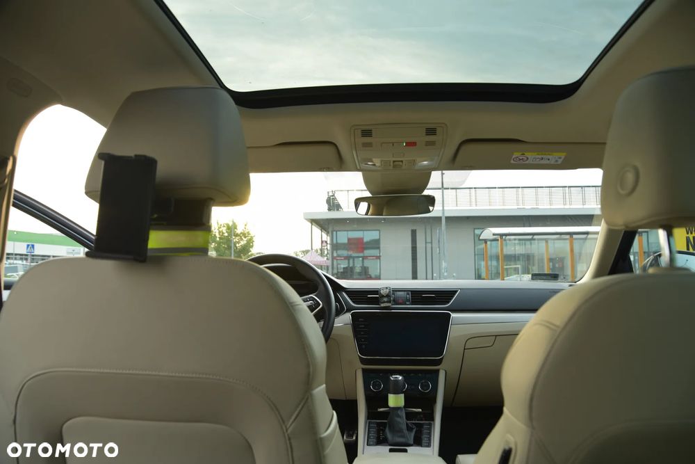 Skoda Superb 2.0 TDI SCR 4x4 L&K DSG - 28