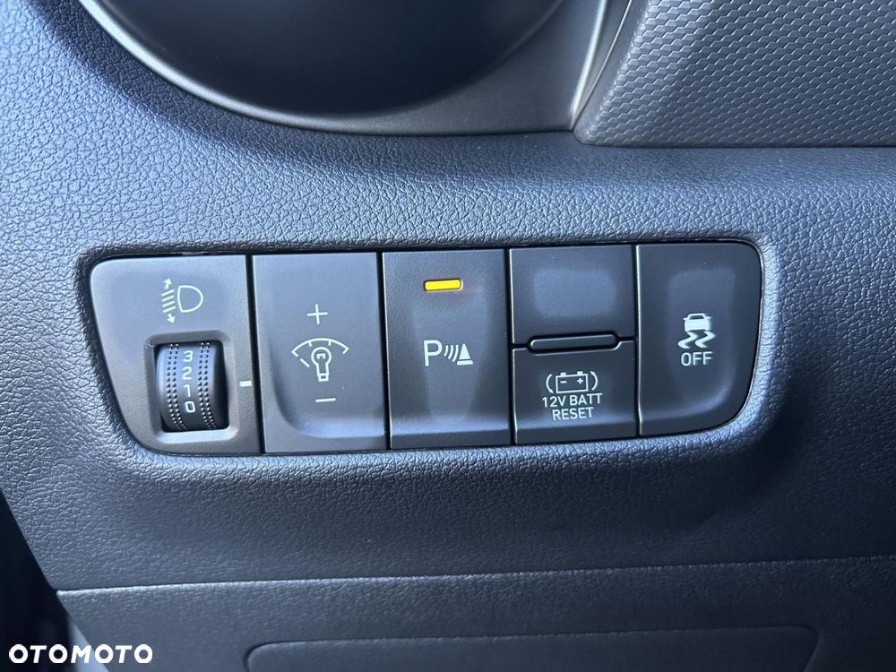 Hyundai Kona 1.6 GDI Hybrid Smart DCT - 17