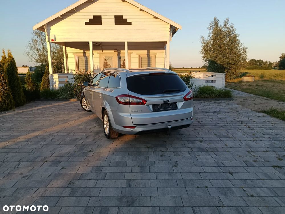 Ford Mondeo 2.0 TDCi Titanium - 19