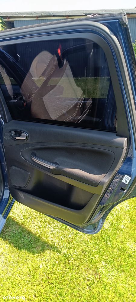 Ford Galaxy 2.0 Ambiente - 6