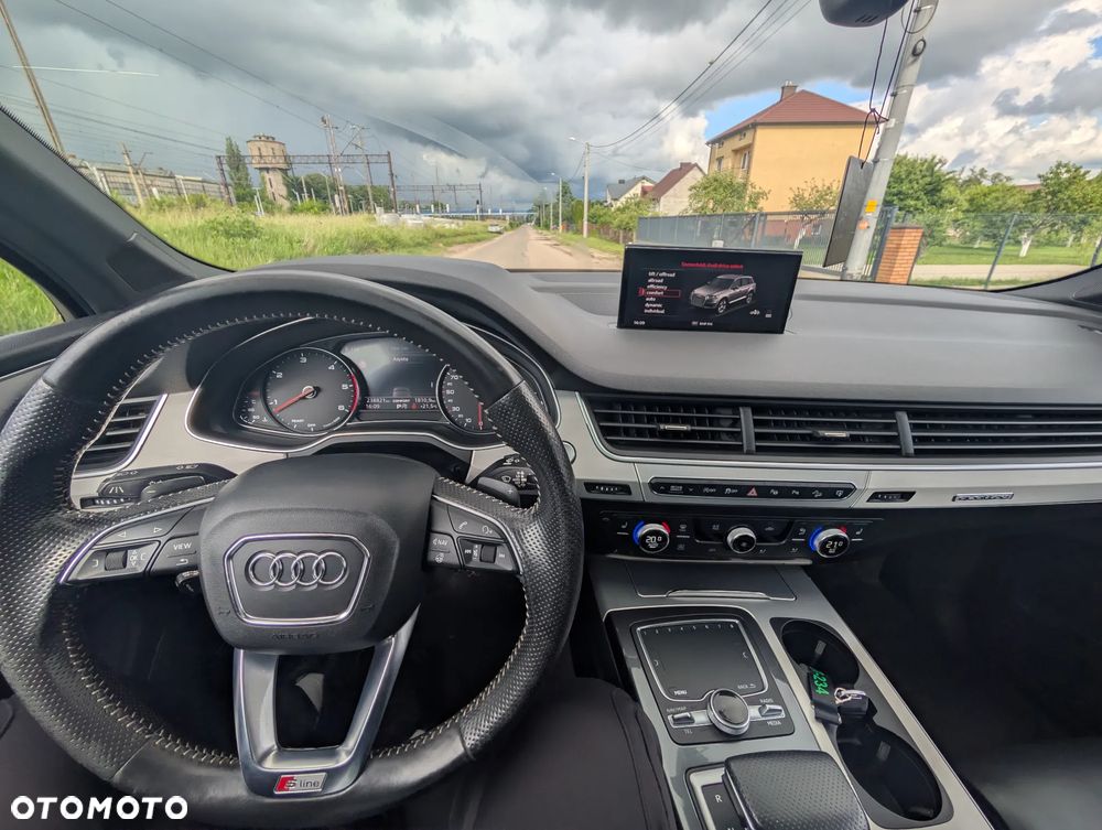 Audi Q7 3.0 TDI DPF clean diesel Quattro Tiptronic - 12