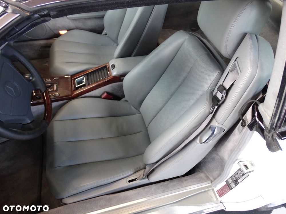 Mercedes-Benz SL - 15