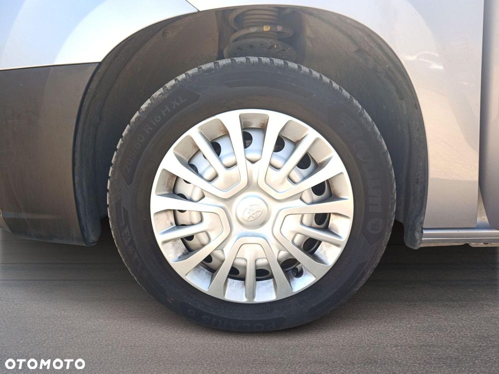 Toyota PROACE CITY - 31