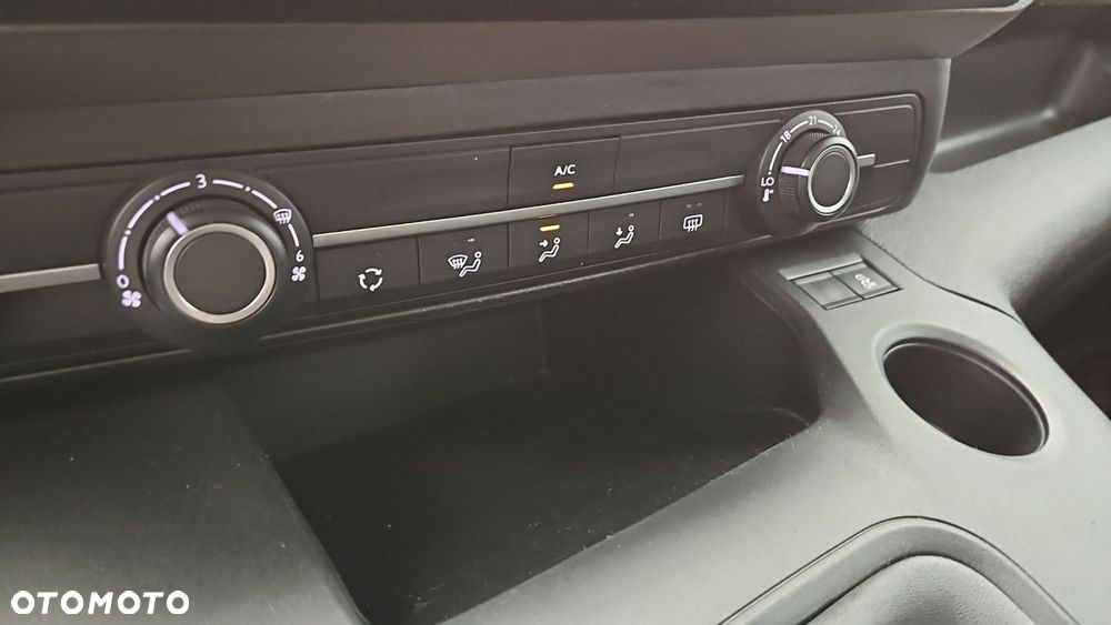 Peugeot Rifter 1.5 BlueHDI Active - 17