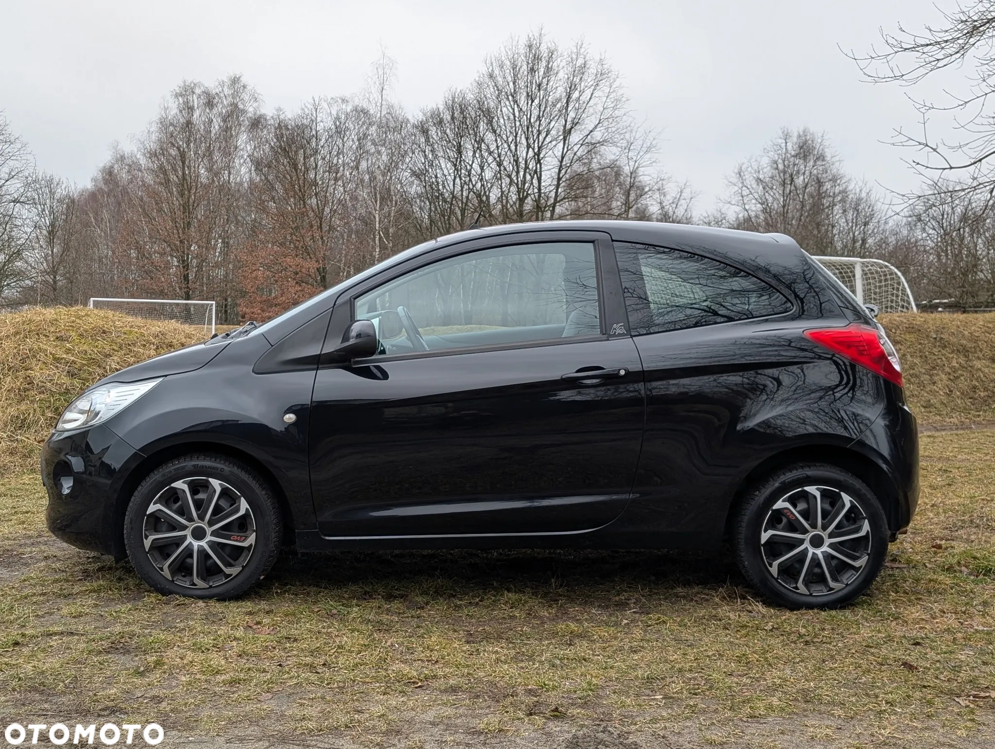 Ford KA 1.2 Ambiente - 2