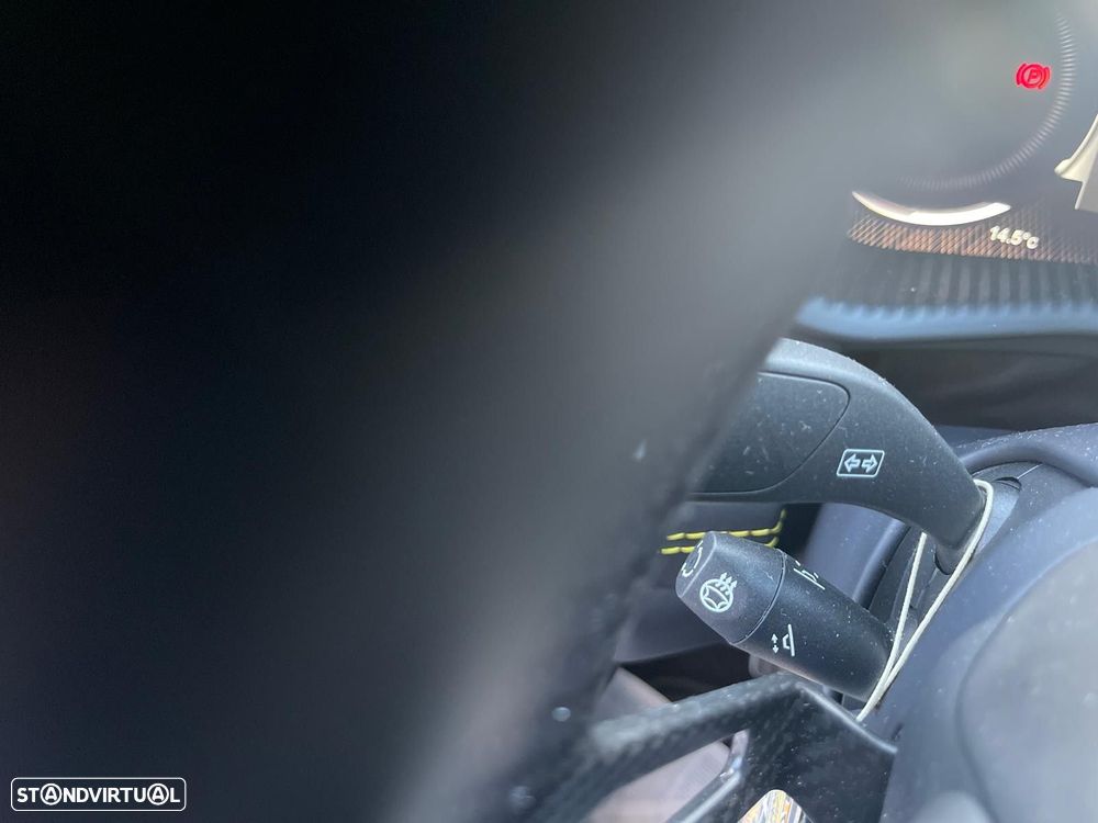 Aston Martin DBX 707 - 22