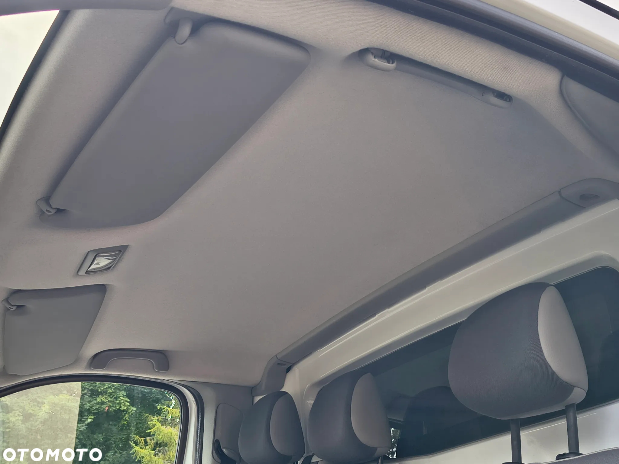 Opel Vivaro - 16