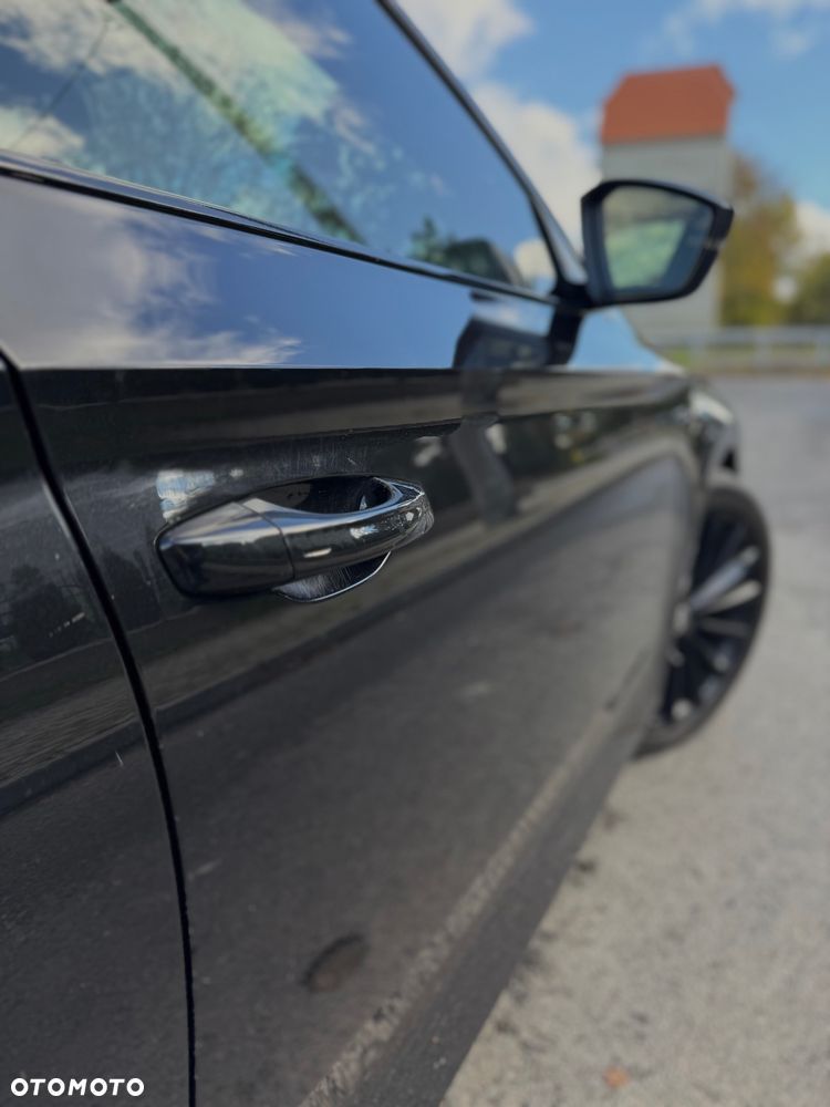 Skoda Superb 2.0 TDI DSG SportLine - 33