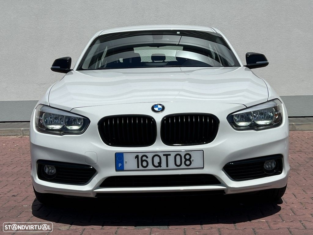 BMW 116 d Line Urban - 31