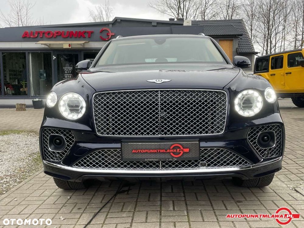 Bentley Bentayga - 3