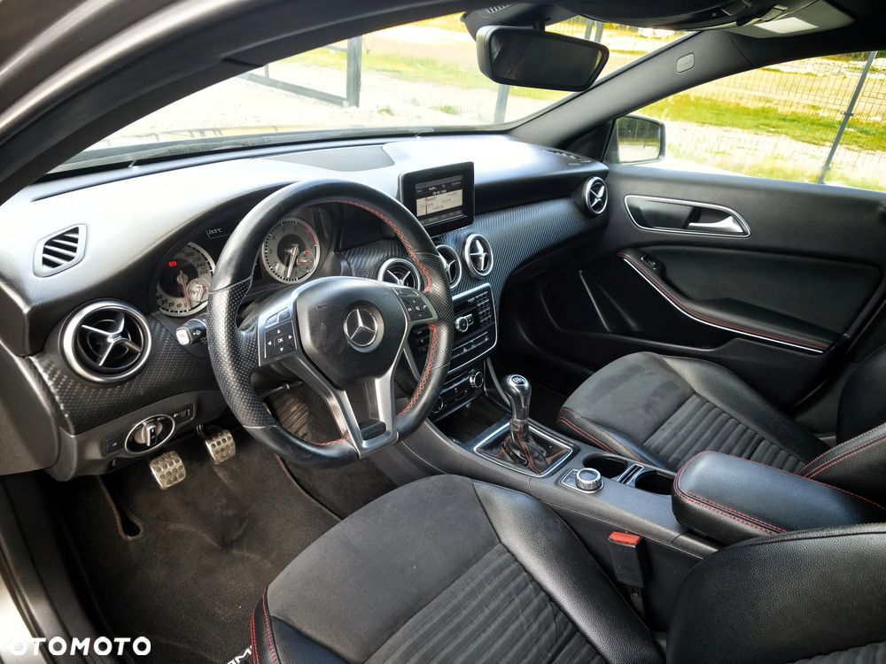 Mercedes-Benz Klasa A 180 (BlueEFFICIENCY) AMG Sport - 15