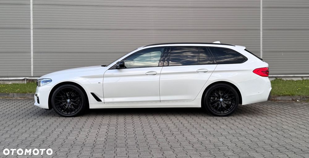 BMW Seria 5 520d Touring M Sport Edition - 19