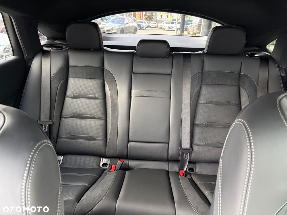 Mercedes-Benz GLE - 28