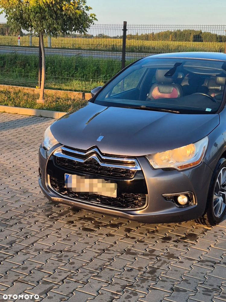 Citroen Ds4 2011 photo 2