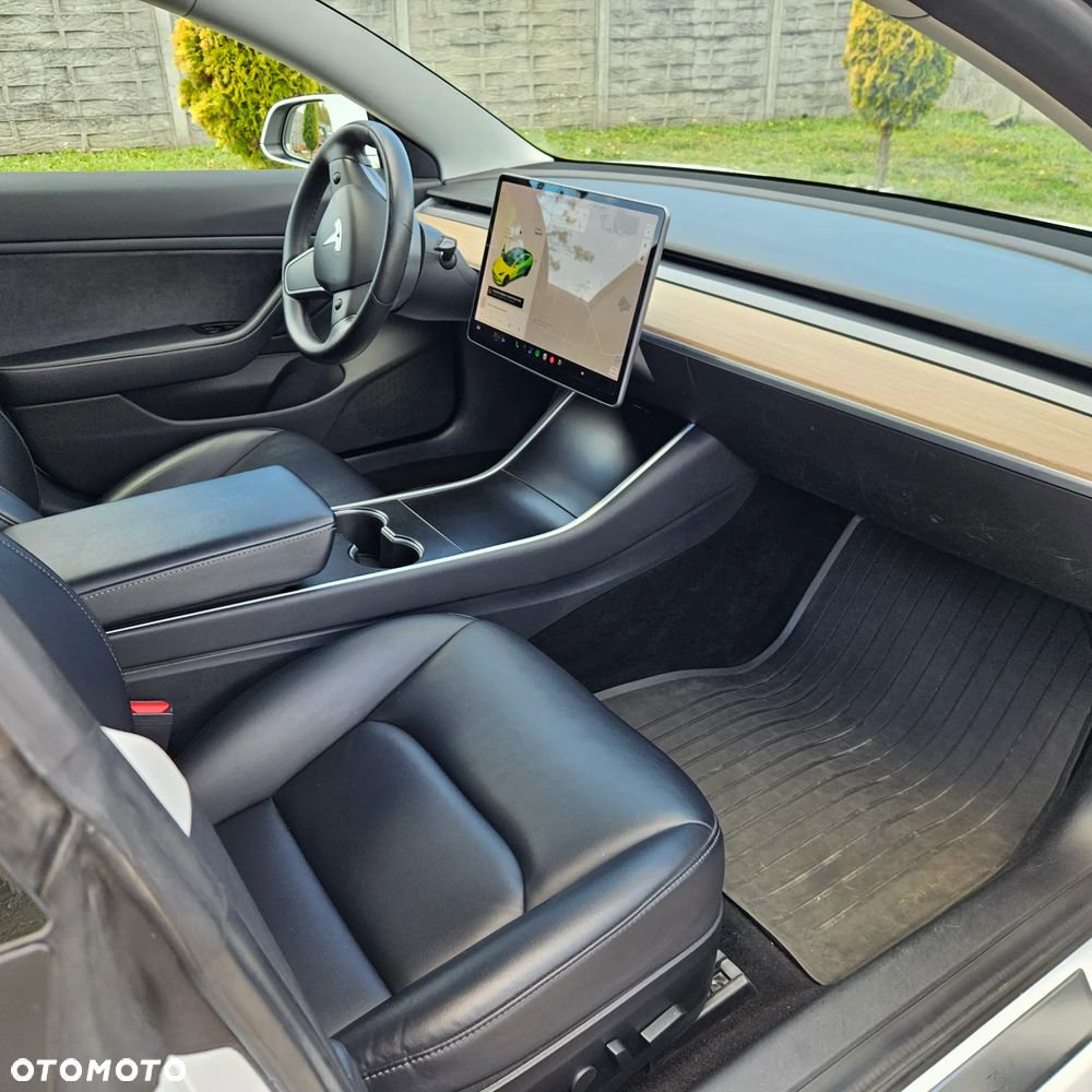 Tesla Model 3 Performance AWD - 6