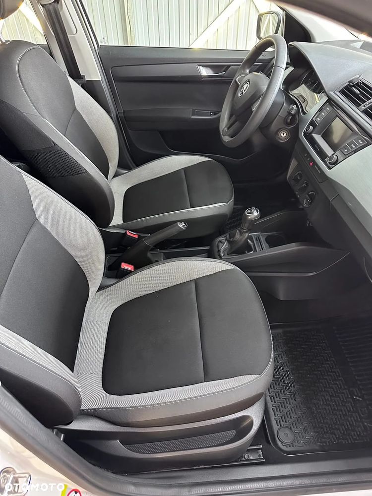 Skoda Fabia - 5