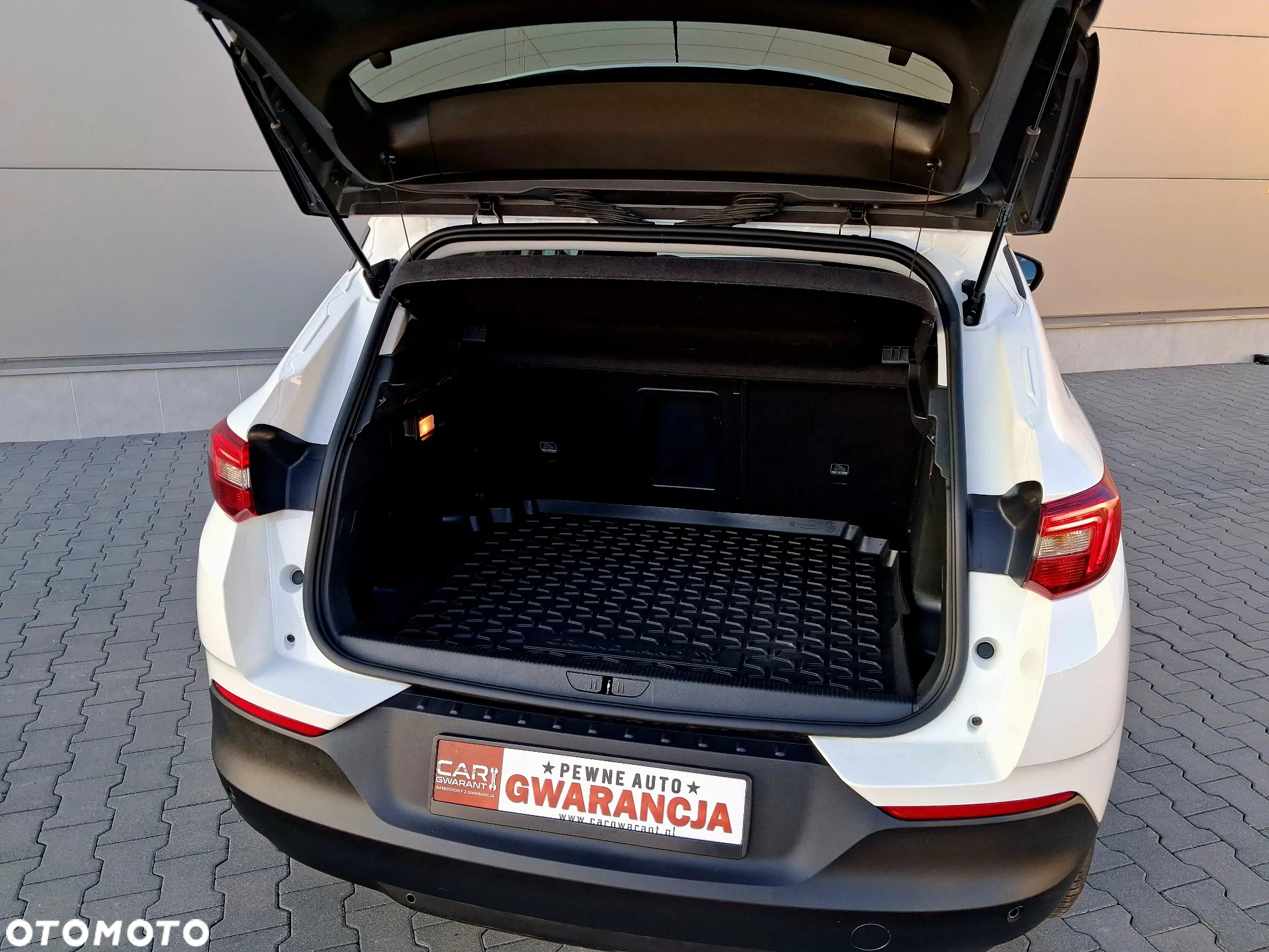 Opel Grandland X 1.2 Start/Stop INNOVATION - 33
