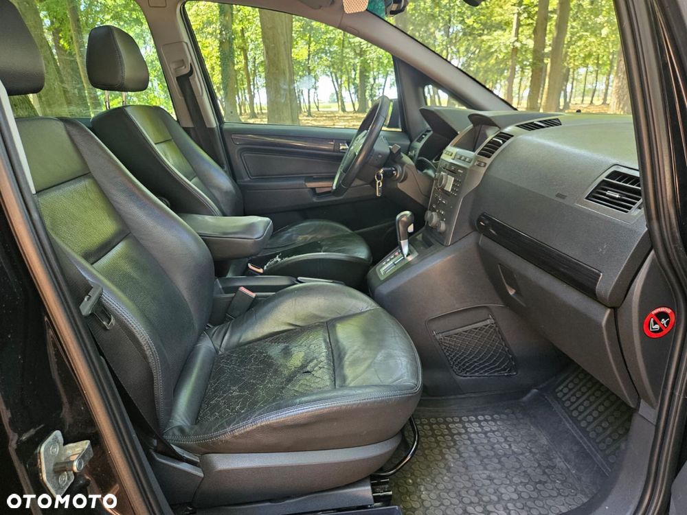 Opel Zafira - 6