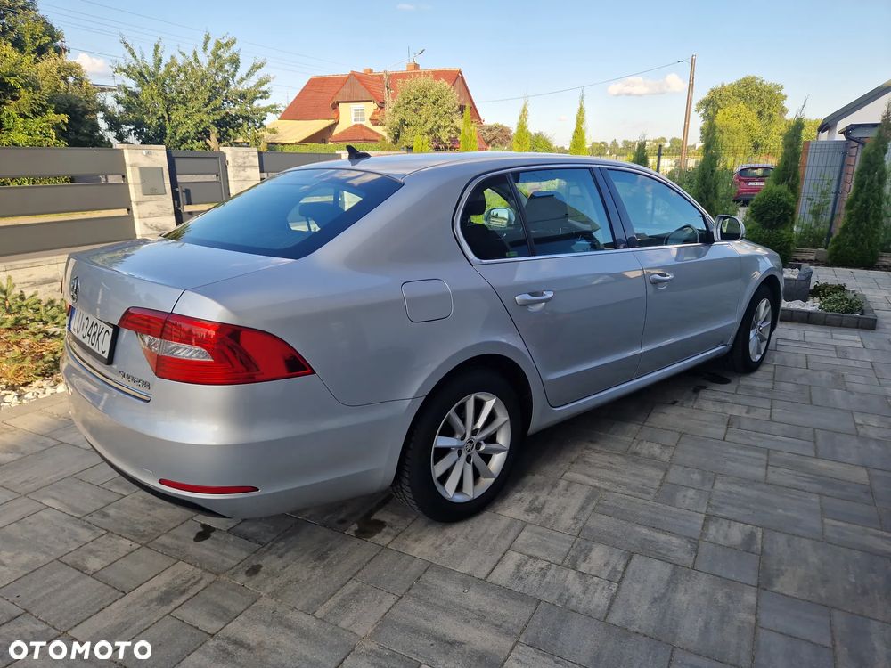 Skoda Superb 1.8 TSI Ambition - 4