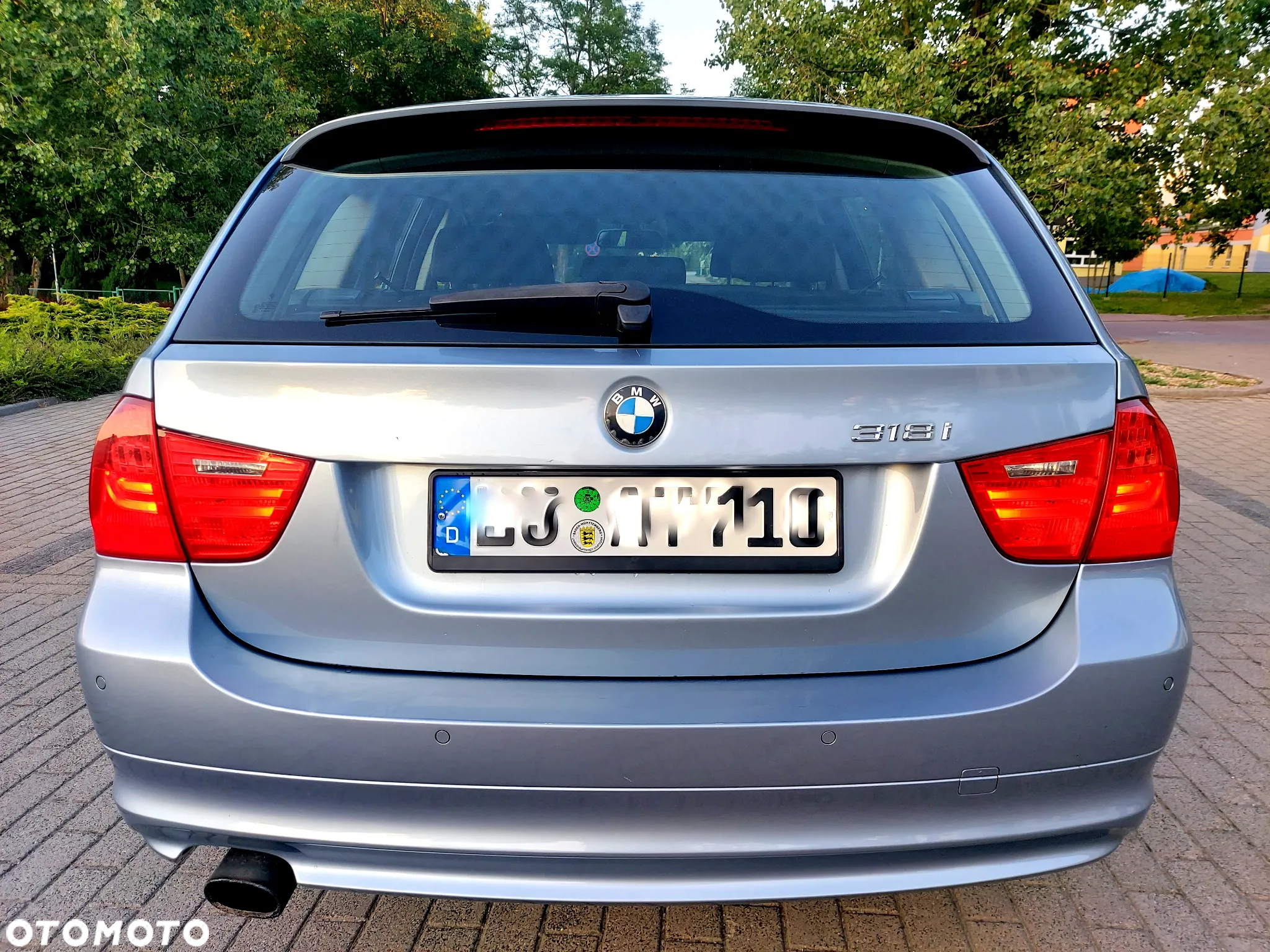 BMW Seria 3 318i - 7