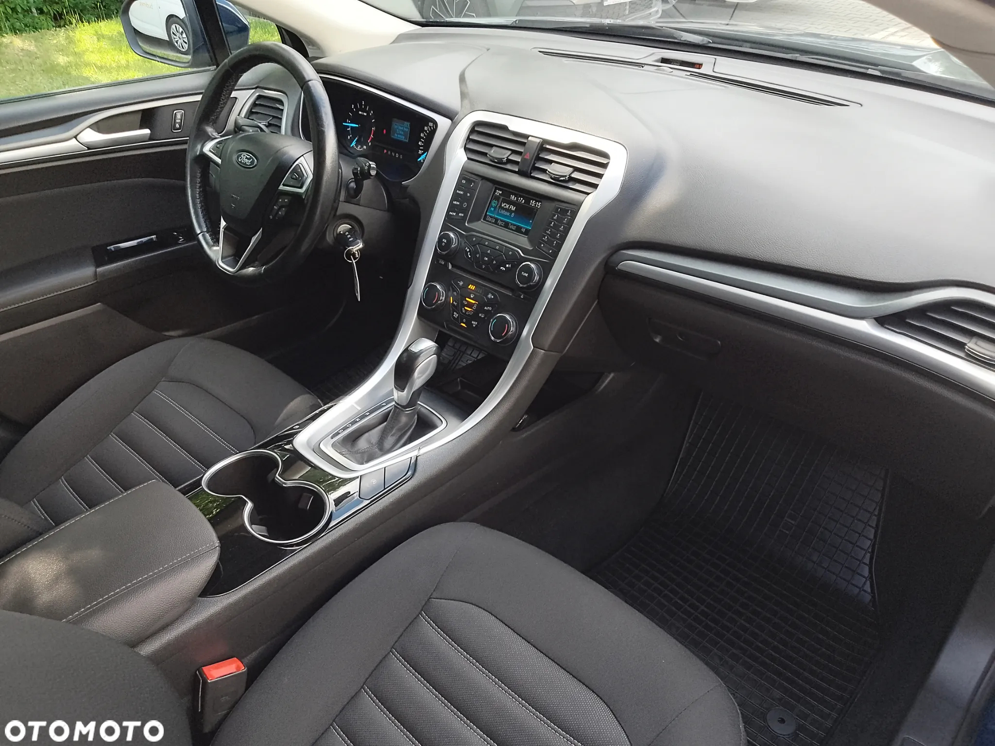 Ford Mondeo 2.0 TDCi Edition PowerShift - 14