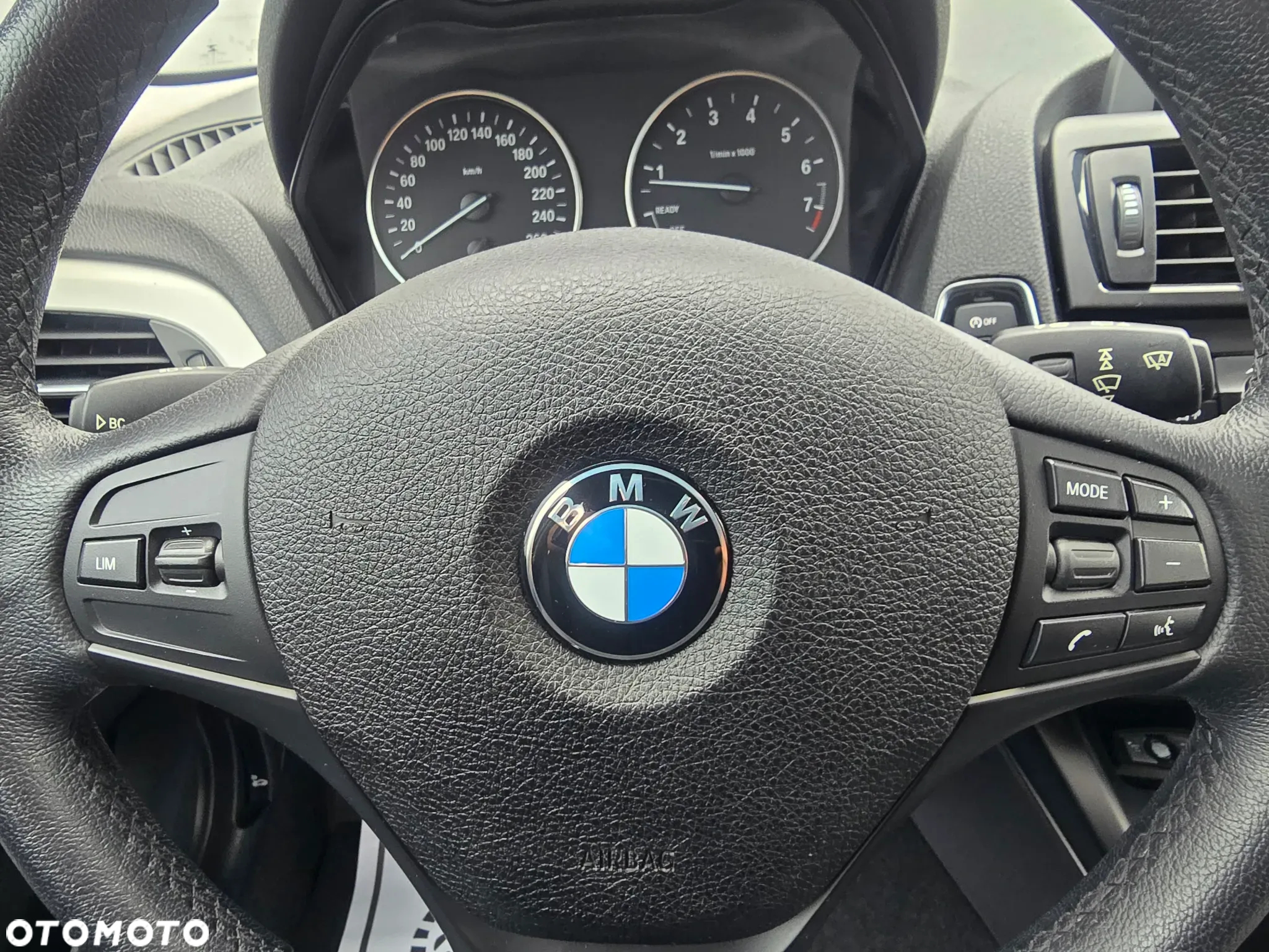 BMW Seria 1 114i Sport Line - 9