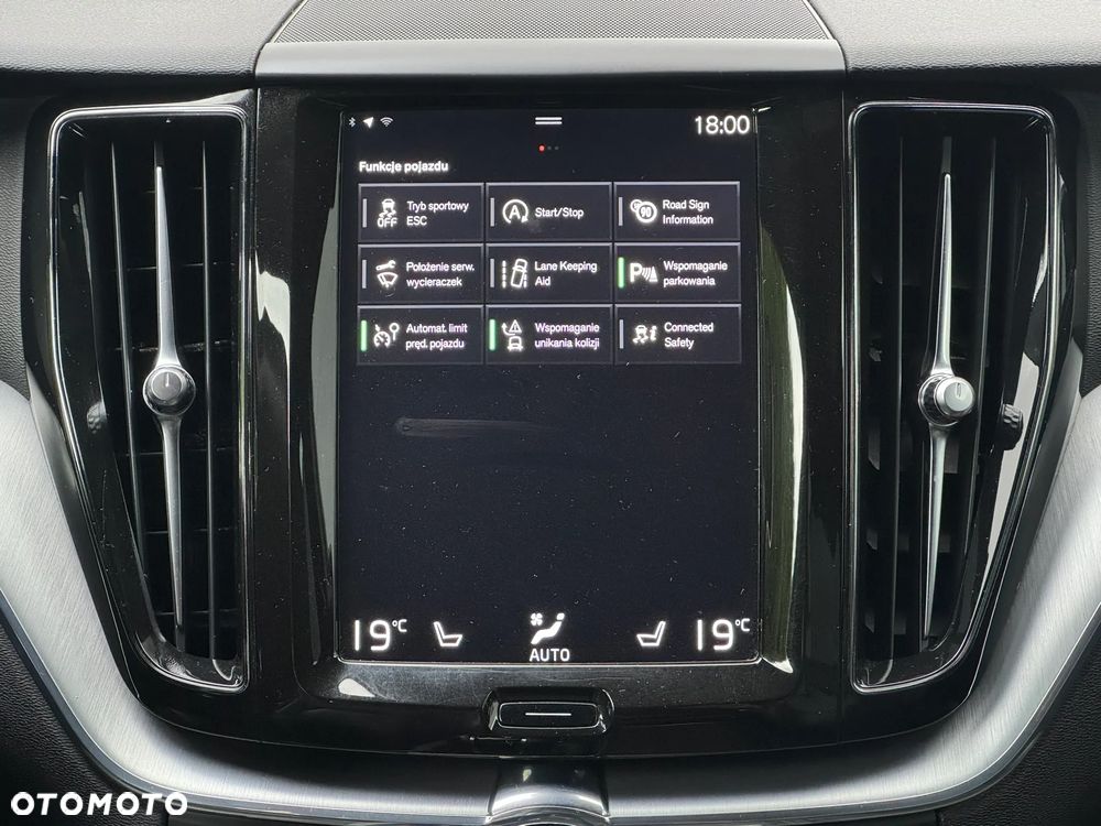 Volvo XC 60 D4 AWD Geartronic Momentum - 31