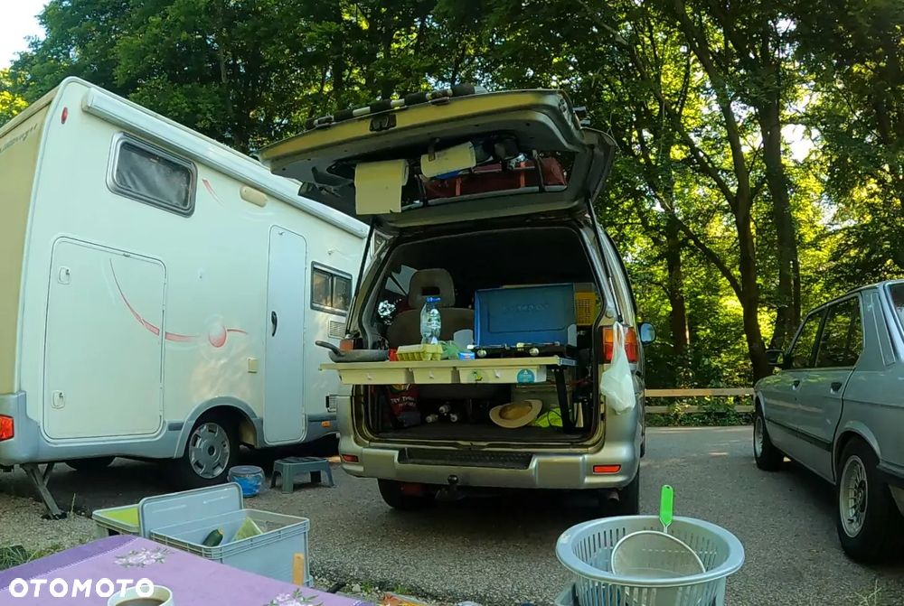 Mitsubishi Space Gear - 3