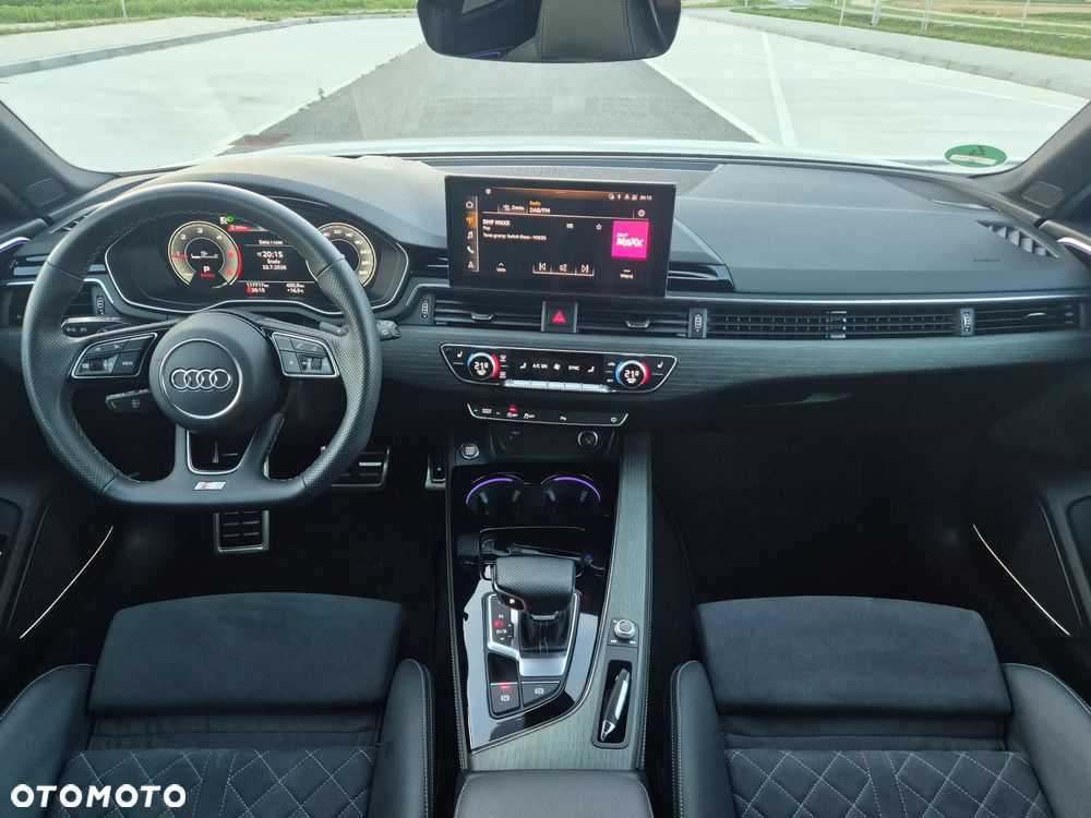 Audi A4 Avant 40 TDI S tronic S line - 18