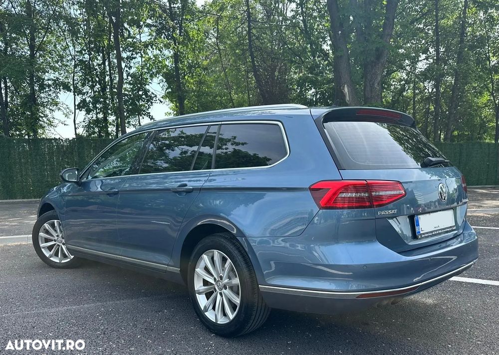 Volkswagen Passat 2.0 TDI DSG R Executive - 4
